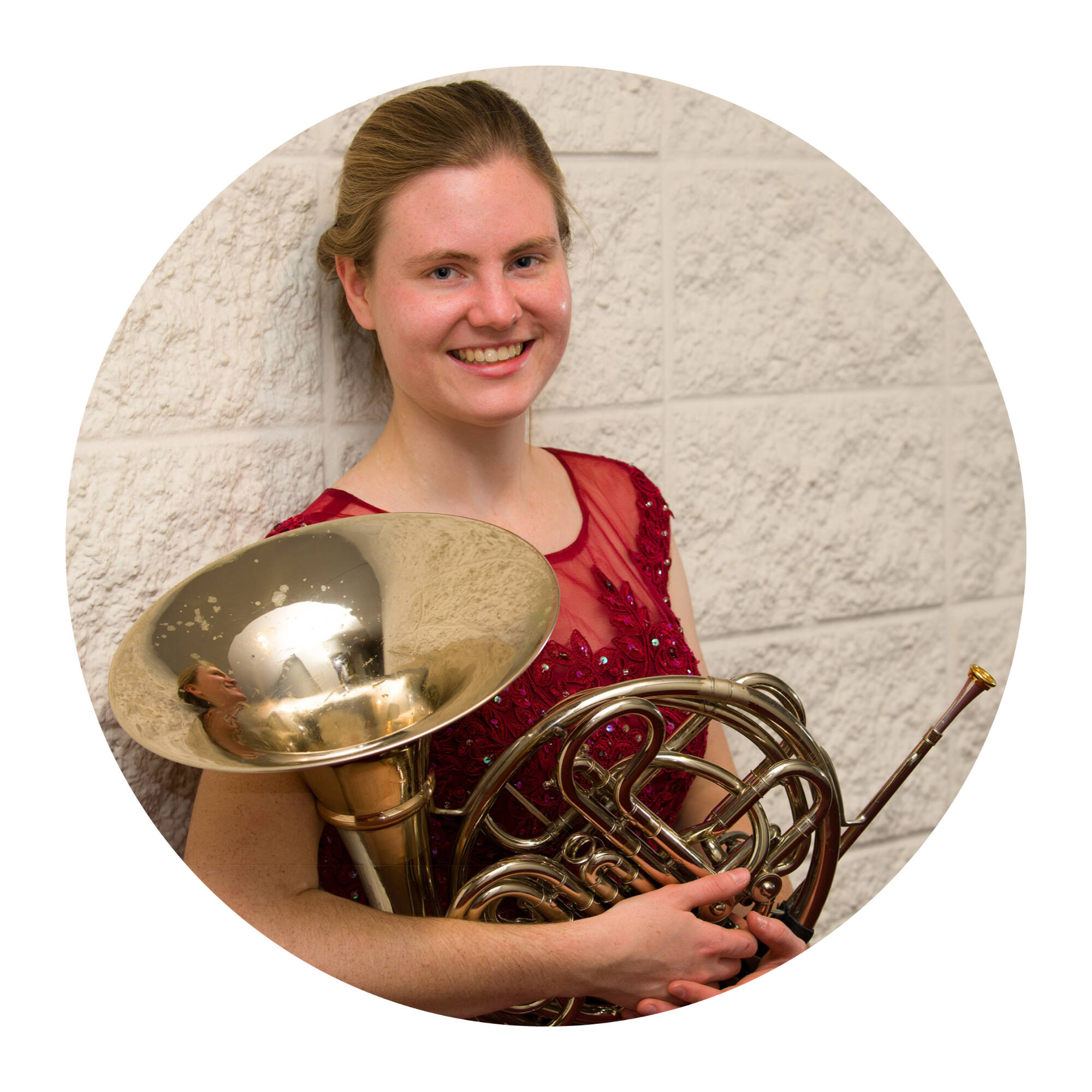 rebecca salo holding horn